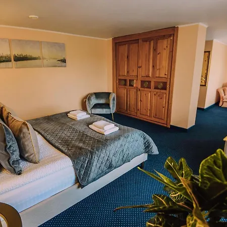 Hotel Ferdinands
